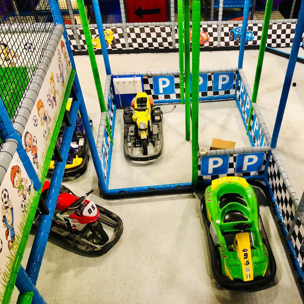 Elektro Kart Bahn für Kinder in der Marcelo fun Arena